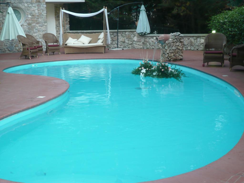 Solofra Palace Hotel & Resort Esterno foto