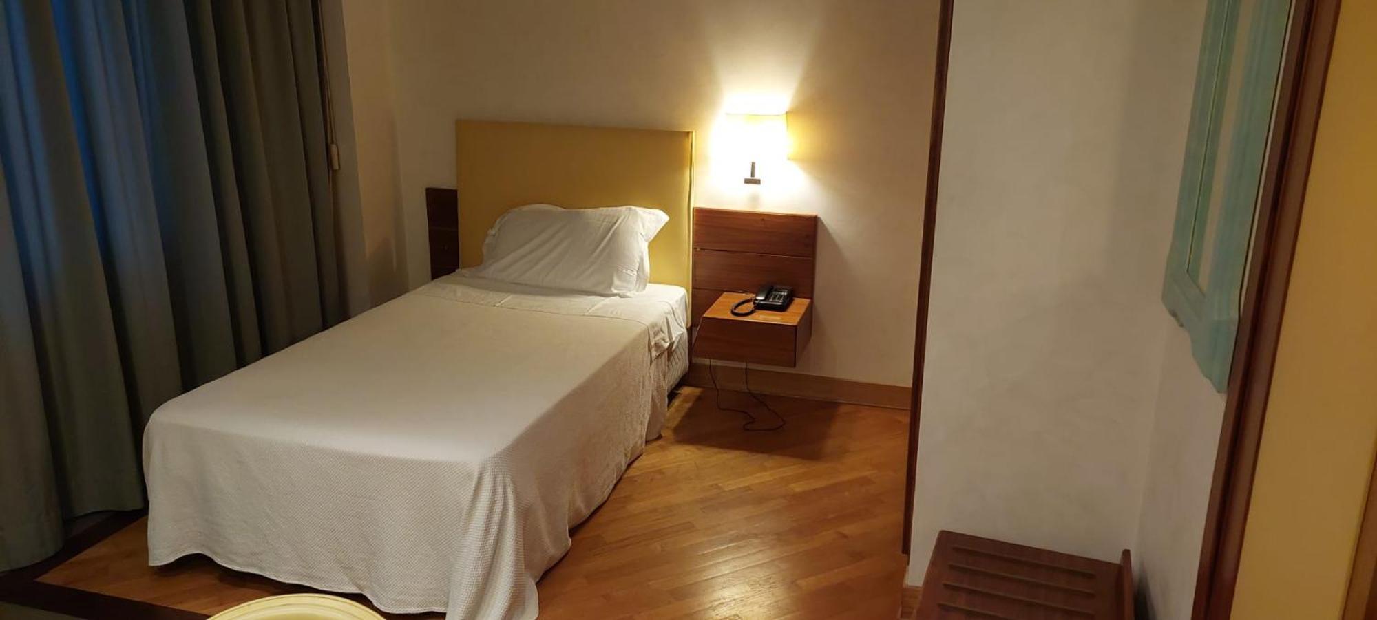 Solofra Palace Hotel & Resort Esterno foto
