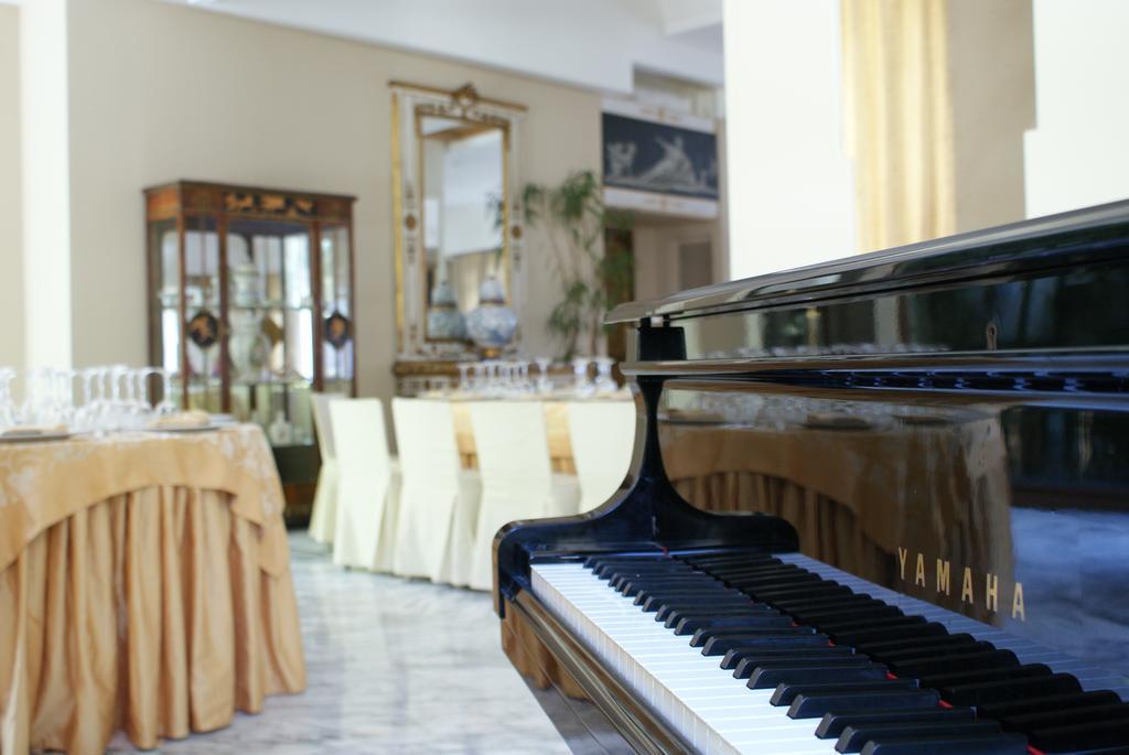 Solofra Palace Hotel & Resort Esterno foto